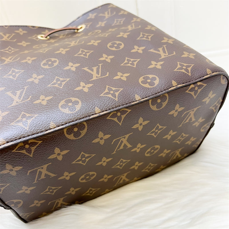 LV NéoNoé MM Bucket Bag in Monogram Canvas, Caramel Brown Trim and GHW (Model: M24897)