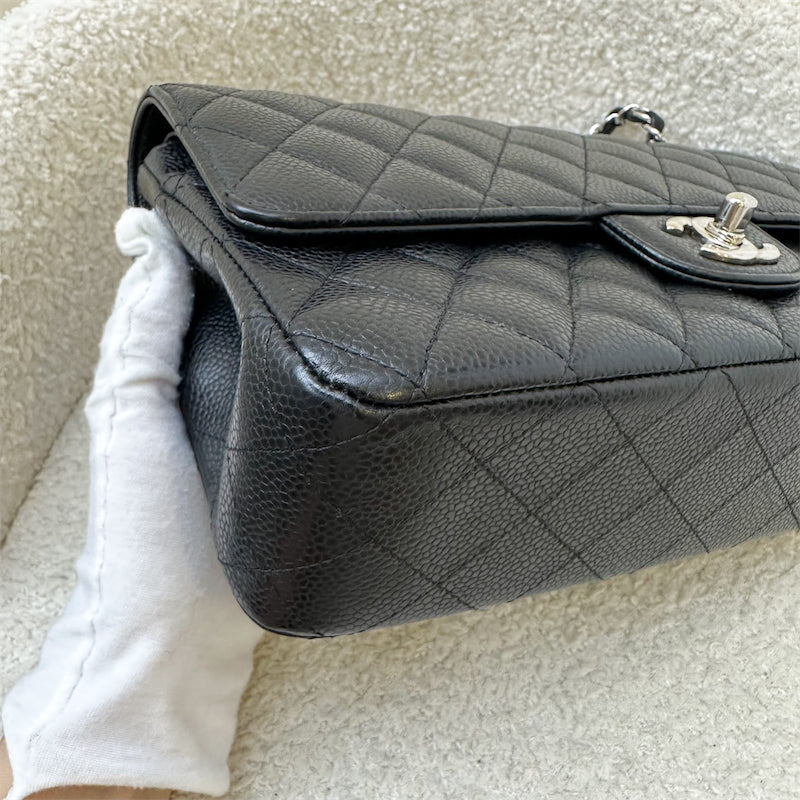 Chanel Medium Classic Flap CF in Black Caviar and SHW