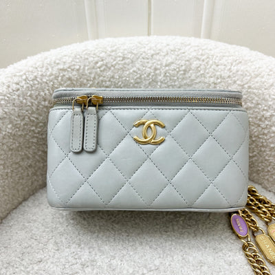 Chanel Seasonal Vanity in Light Grey Lambskin and GHW