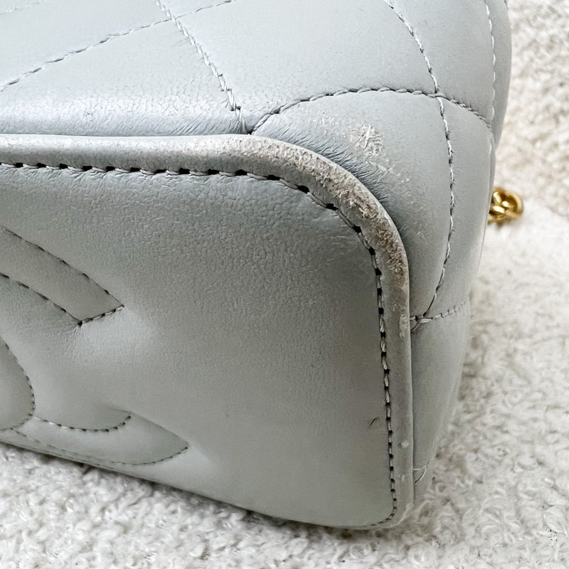 Chanel Seasonal Vanity in Light Grey Lambskin and GHW