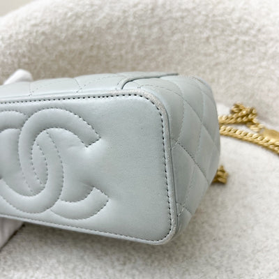 Chanel Seasonal Vanity in Light Grey Lambskin and GHW