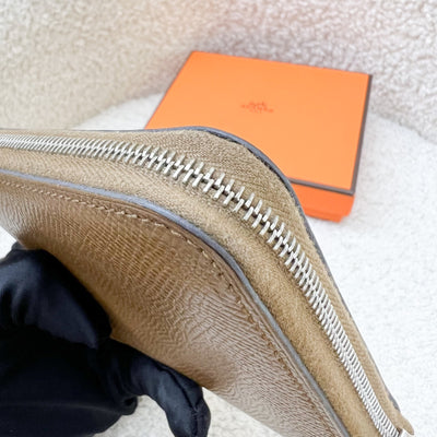 Hermes Silk in Wallet in Alezan / Terre Battue Epsom Leather and GHW