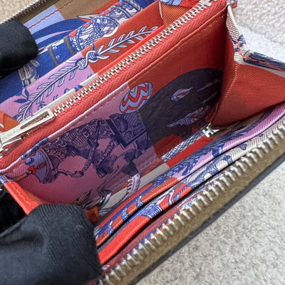 Hermes Silk in Wallet in Alezan / Terre Battue Epsom Leather and GHW