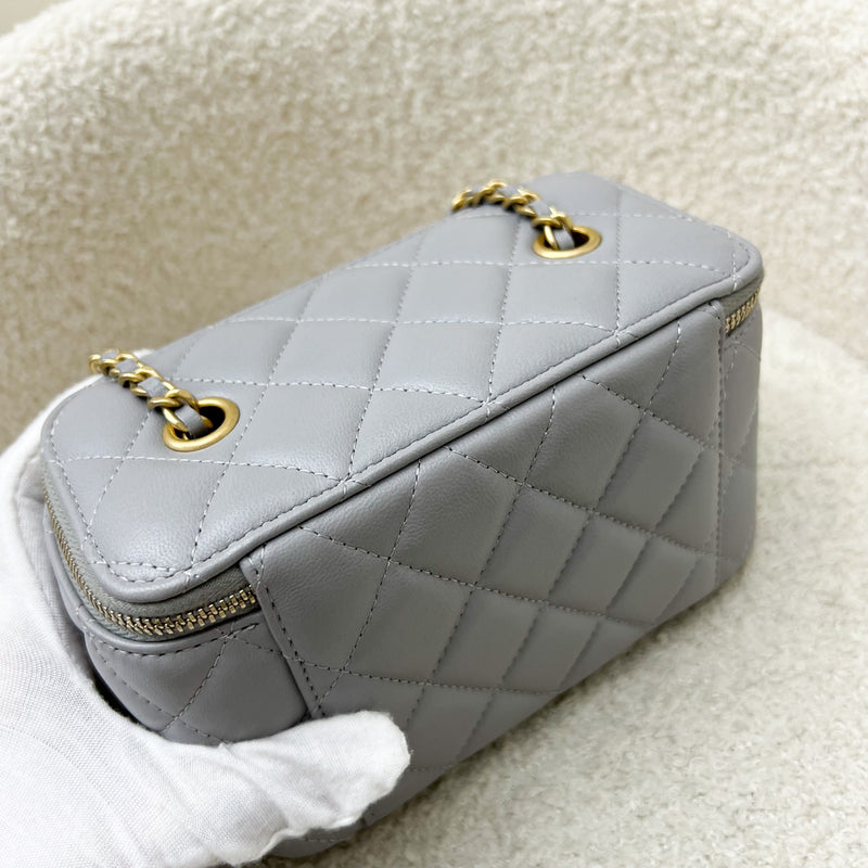 Chanel Pearl Crush Vanity in 21B Grey Lambskin and AGHW