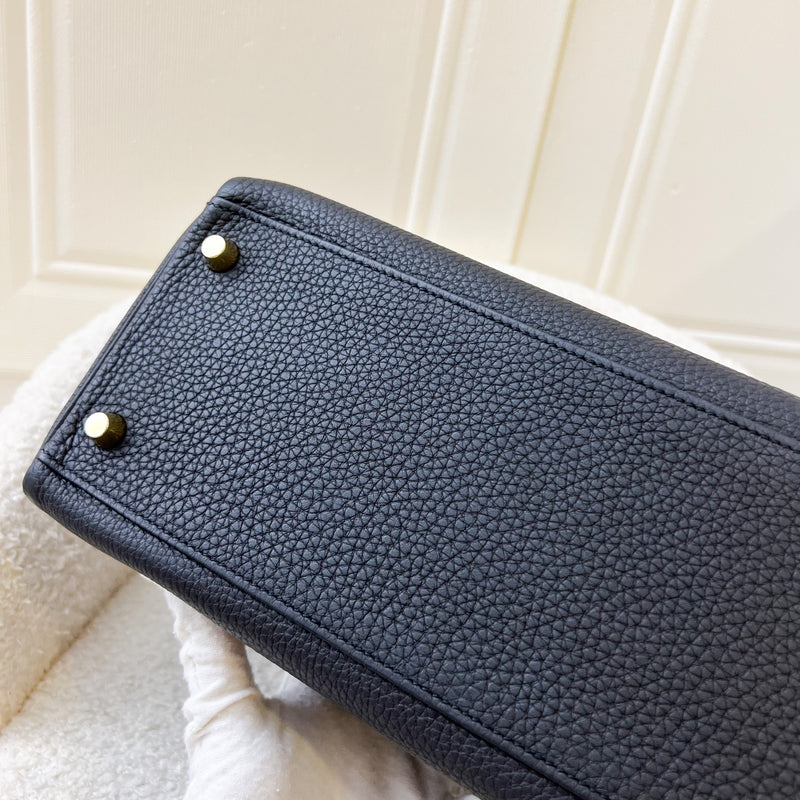 Kelly 28 leather handbag Hermès Blue in Leather - 24745110