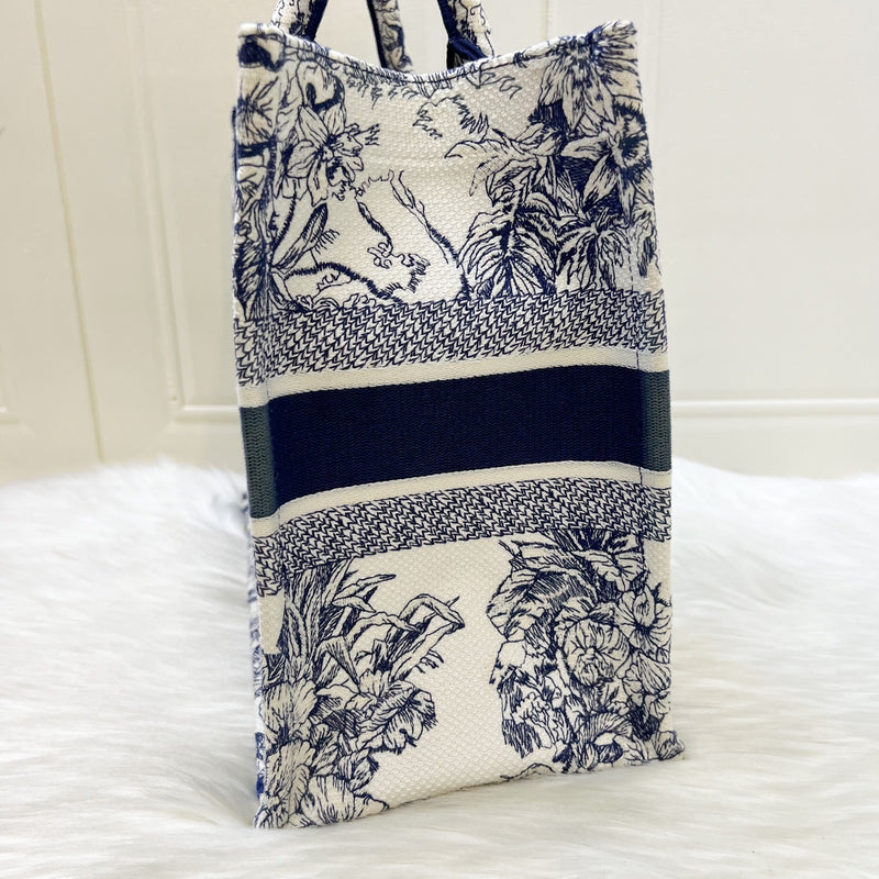 Dior Medium Book Tote in Blue and Ecru Reve d Infini Embroidery Canvas