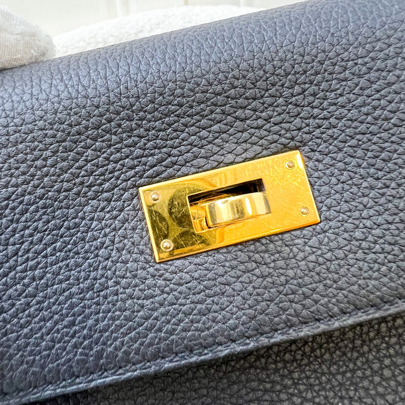Hermès Hermès Kelly 28 Togo Leather Handbag-Noir Silver Hardware (Top  Handle)