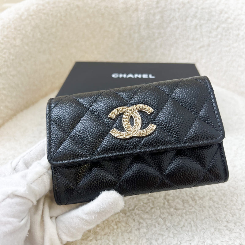 Chanel Seasonal Snap Card Holder in Black Caviar LGHW