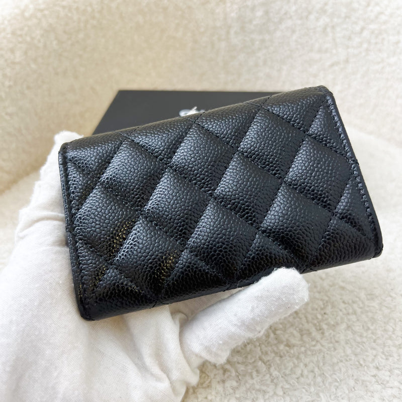 Chanel Seasonal Snap Card Holder in Black Caviar LGHW