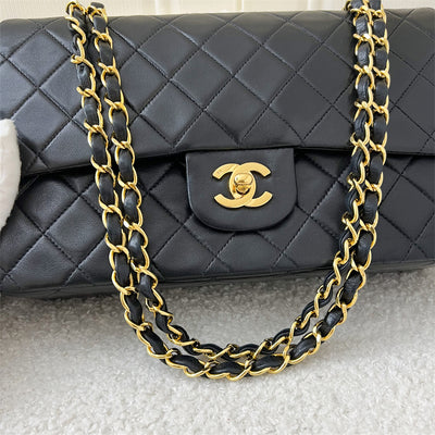 Chanel Vintage Medium Classic Flap CF in Black Lambskin 24K Plated GHW