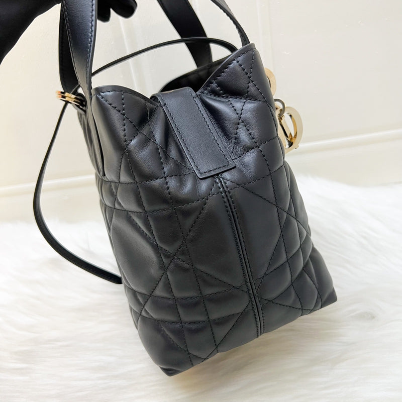 Dior Small Toujours Vertical Tote in Black Macrocannage Calfskin and GHW (Model: M2835OSNW, Colour: M900)