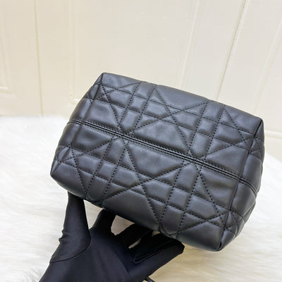 Dior Small Toujours Vertical Tote in Black Macrocannage Calfskin and GHW (Model: M2835OSNW, Colour: M900)