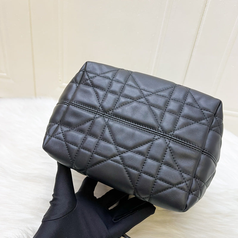 Dior Small Toujours Vertical Tote in Black Macrocannage Calfskin and GHW (Model: M2835OSNW, Colour: M900)