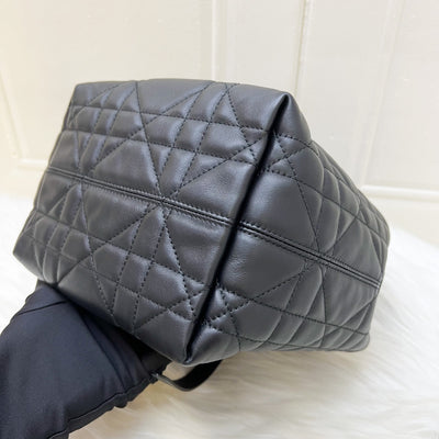 Dior Small Toujours Vertical Tote in Black Macrocannage Calfskin and GHW (Model: M2835OSNW, Colour: M900)