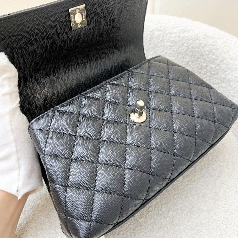 Chanel Small (24cm) Coco Handle Flap in Black Caviar and LGHW (Model: A92990)