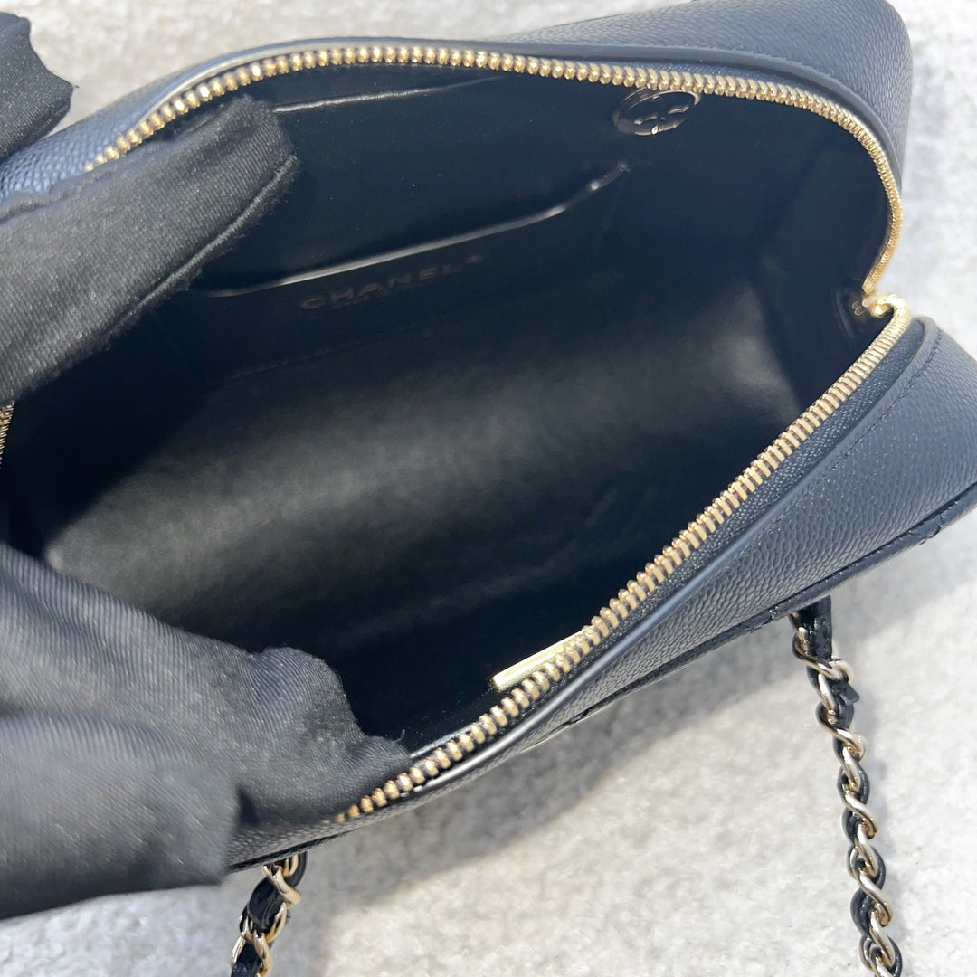 LN - Local Full Set - Feb 2026] Chanel 26P Small Bowling Bag in