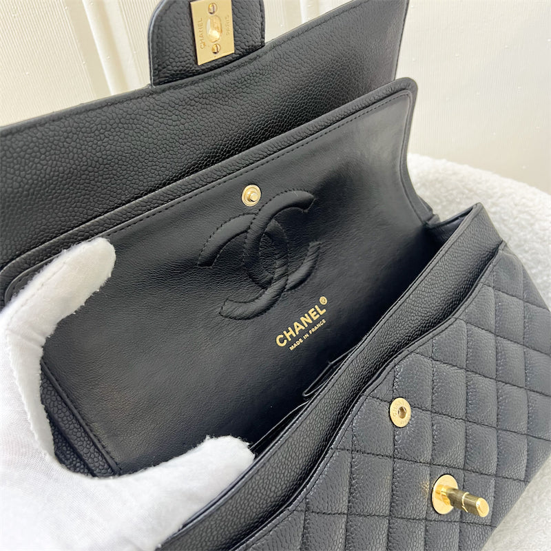 Chanel Medium Classic Flap CF in Black Caviar and GHW