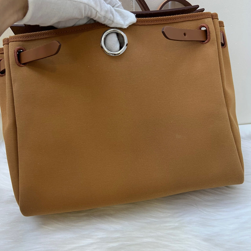 Hermes Herbag Zip 31 in Dune Canvas, Fauve Leather and PHW (With Magnolia Canvas back pocket and interior)