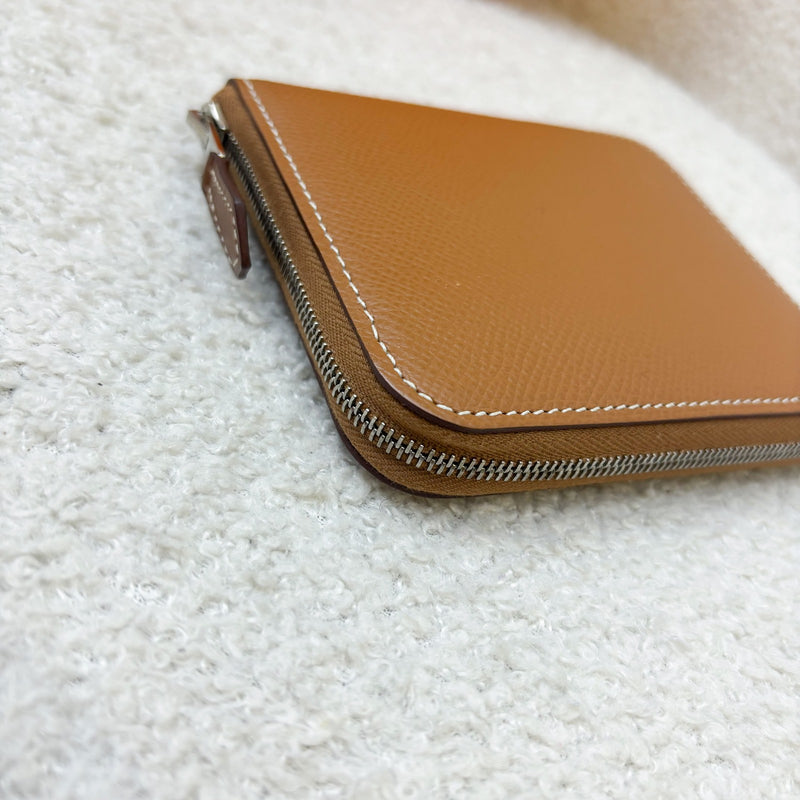 Hermes Silk in Compact Wallet in Gold Epsom Leather and PHW