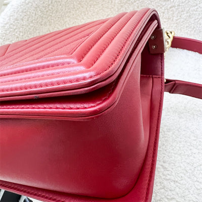 Chanel Medium 25cm Boy Flap in Red Chevron Lambskin LGHW