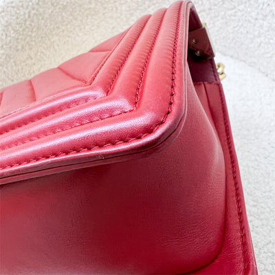 Chanel Medium 25cm Boy Flap in Red Chevron Lambskin LGHW