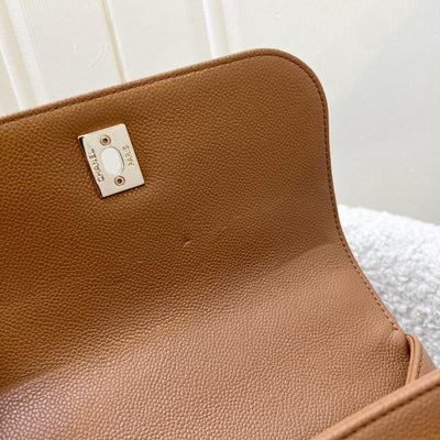 Chanel Small Business Affinity Flap in 21P Caramel Caviar and LGHW (Model: A93749)