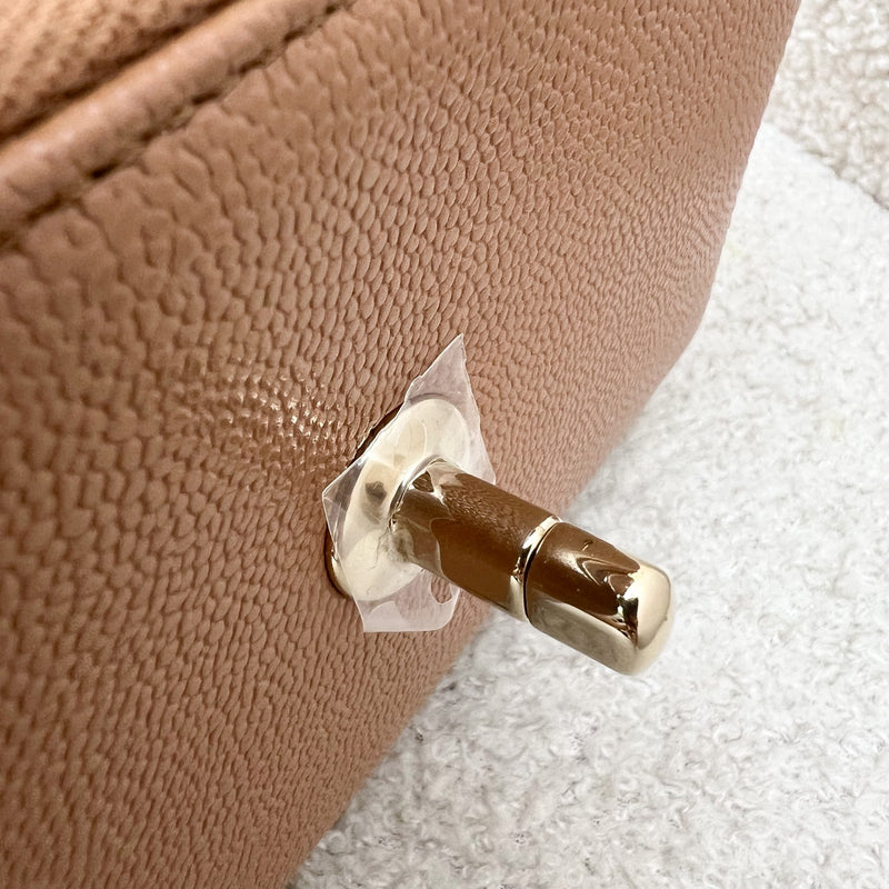 Chanel Small Business Affinity Flap in 21P Caramel Caviar and LGHW (Model: A93749)