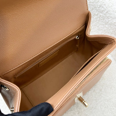 Chanel Small Business Affinity Flap in 21P Caramel Caviar and LGHW (Model: A93749)