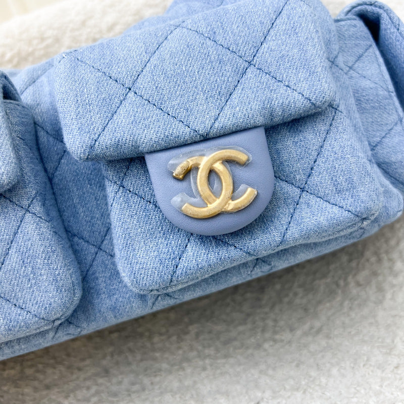 Chanel 25C Large Hobo Bag in Light Blue Washed Denim Fabric and AGHW (Model: AS5339)