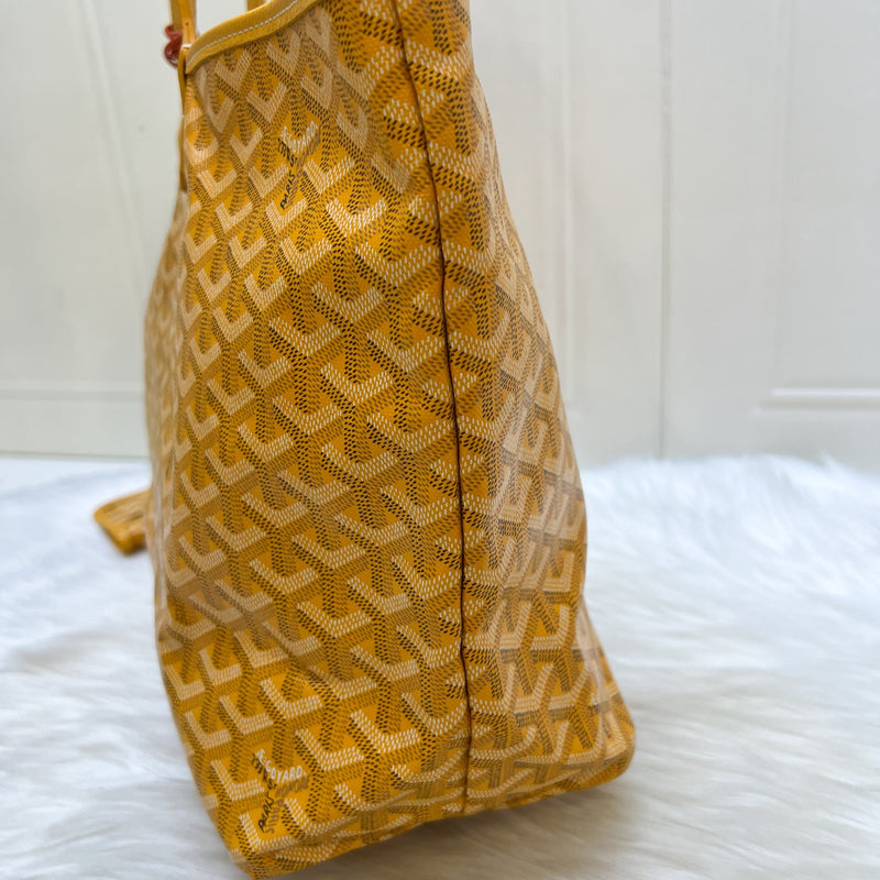 Goyard Saint Louis PM Tote in Yellow Signature Goyardine Canvas with a Croc Universel Bag Clip