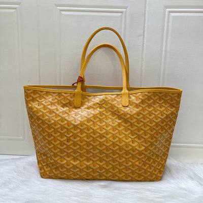 Goyard Saint Louis PM Tote in Yellow Signature Goyardine Canvas with a Croc Universel Bag Clip