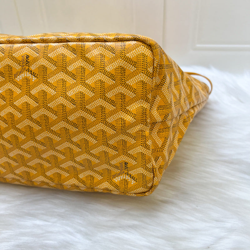 Goyard Saint Louis PM Tote in Yellow Signature Goyardine Canvas with a Croc Universel Bag Clip