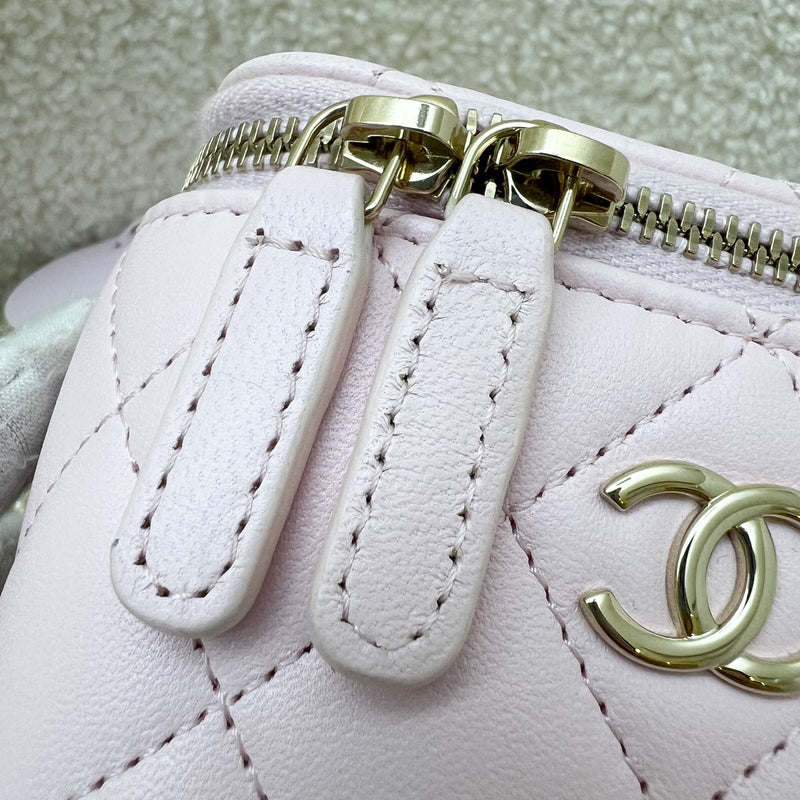 Chanel Mini Vanity with Pearl Chain in Pink Lambskin and LGHW (Model: AP2581)