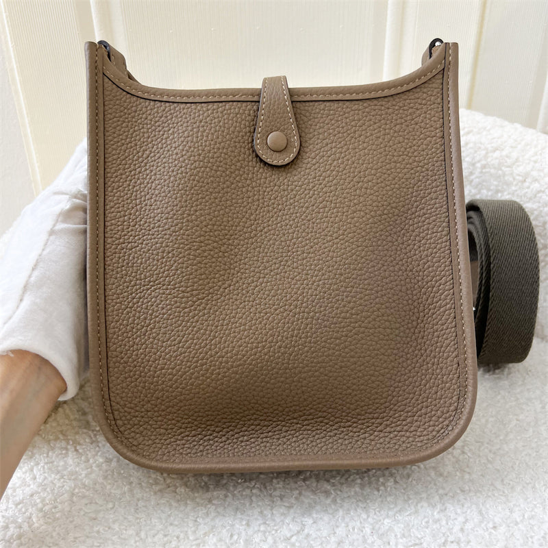 Hermes Mini Evelyne in Beige de Weimar Maurice Leather / Gris Etain Strap and PHW