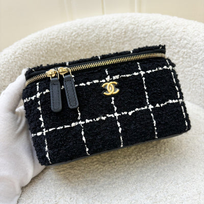 Chanel Pearl Crush Small Vanity in Black and white Tweed and AGHW