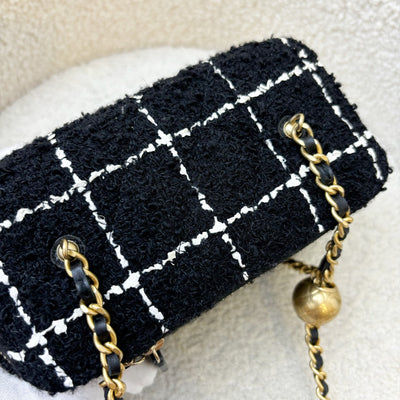 Chanel Pearl Crush Small Vanity in Black and white Tweed and AGHW