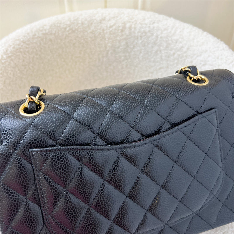 Chanel Small Classic Flap CF in Black Caviar GHW