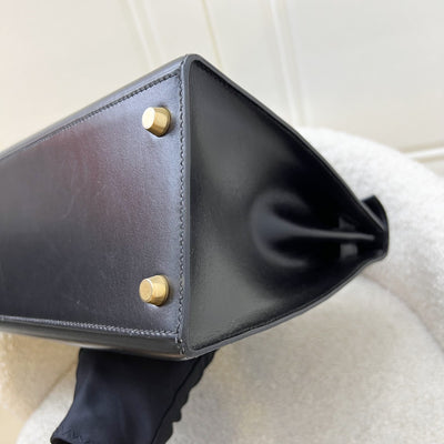 Hermes Vintage Kelly 28 Sellier in Black Noir Box Leather and GHW