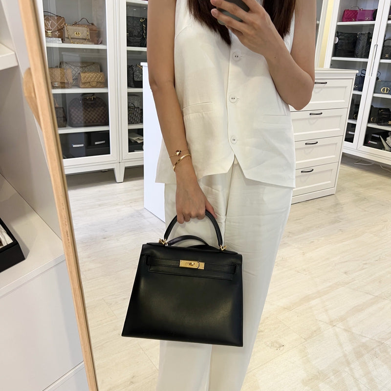 Hermes Vintage Kelly 28 Sellier in Black Noir Box Leather and GHW