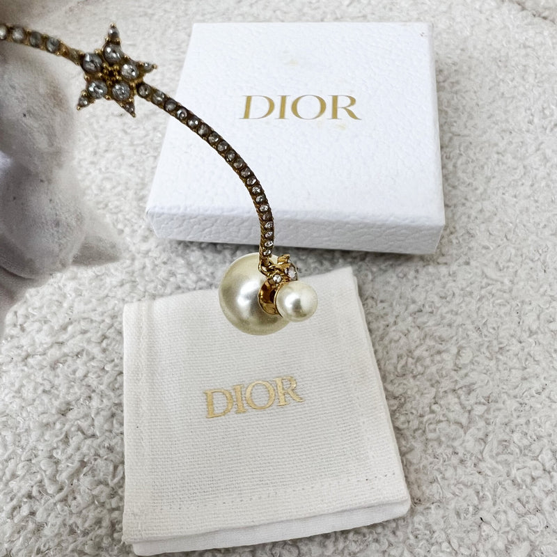 Dior Single Sided Pearls Earring in GHW