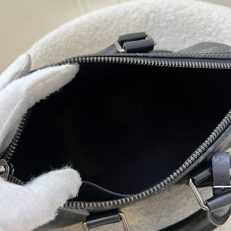 LV Keepall Bandoulière 25 Reverse Monogram Eclipse and BHW (Model: M46271)