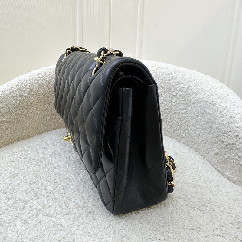 Chanel Medium Classic Flap CF in Black Lambskin and GHW