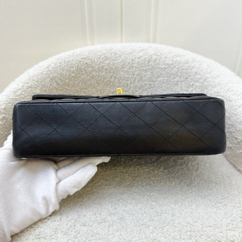 Chanel Medium Classic Flap CF in Black Lambskin and GHW