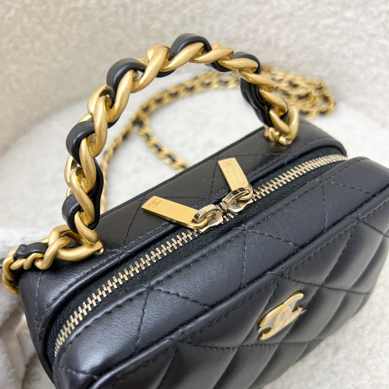 Chanel 22A Afternoon Tea Vanity / Clutch with Chain in Black Lambskin and AGHW