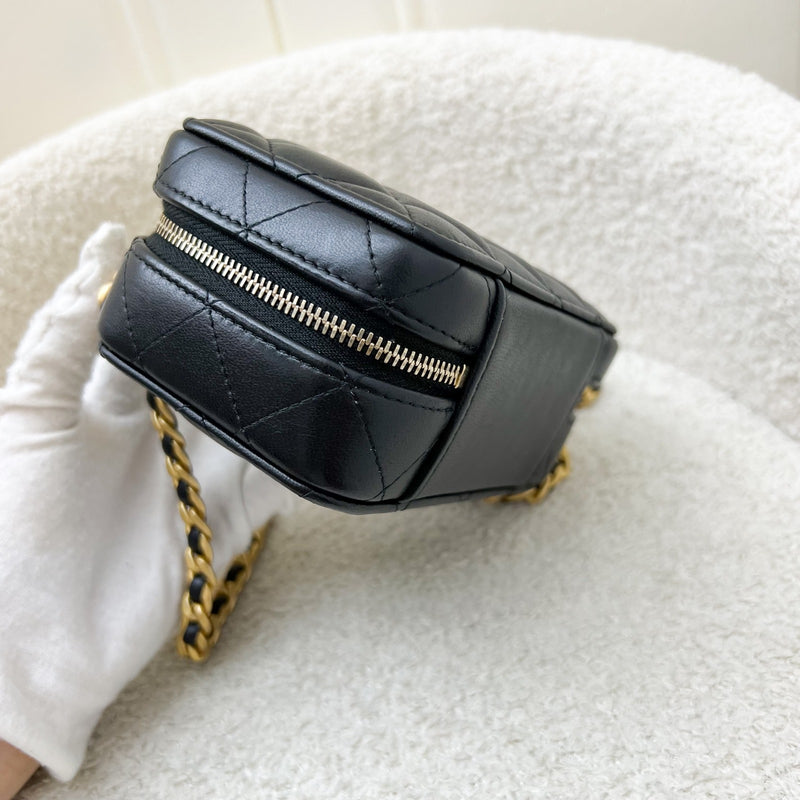 Chanel 22A Afternoon Tea Vanity / Clutch with Chain in Black Lambskin and AGHW