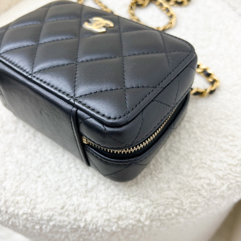 Chanel 22A Afternoon Tea Vanity / Clutch with Chain in Black Lambskin and AGHW