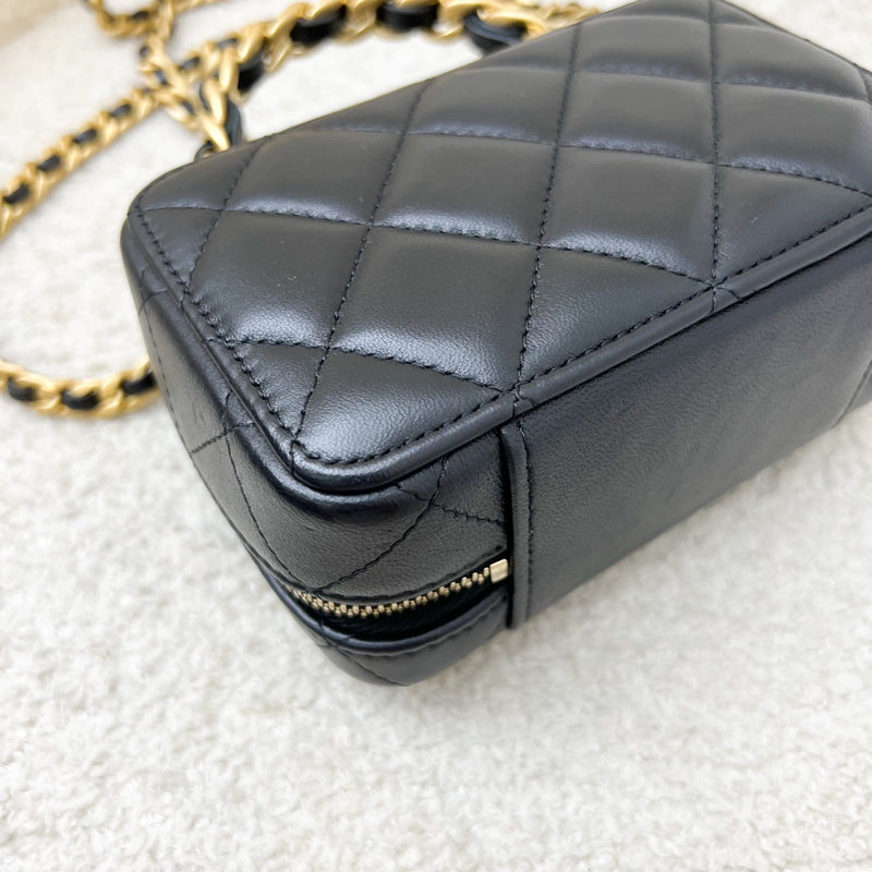 Chanel 22A Afternoon Tea Vanity / Clutch with Chain in Black Lambskin and AGHW