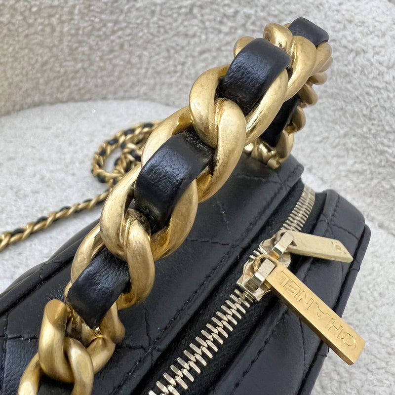 Chanel 22A Afternoon Tea Vanity / Clutch with Chain in Black Lambskin and AGHW