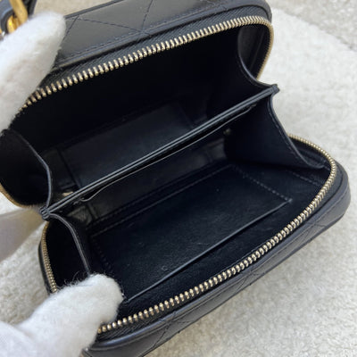 Chanel 22A Afternoon Tea Vanity / Clutch with Chain in Black Lambskin and AGHW