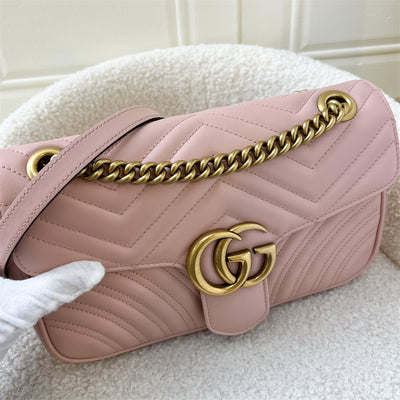 Gucci Marmont Small Flap in Pink Calfskin AGHW